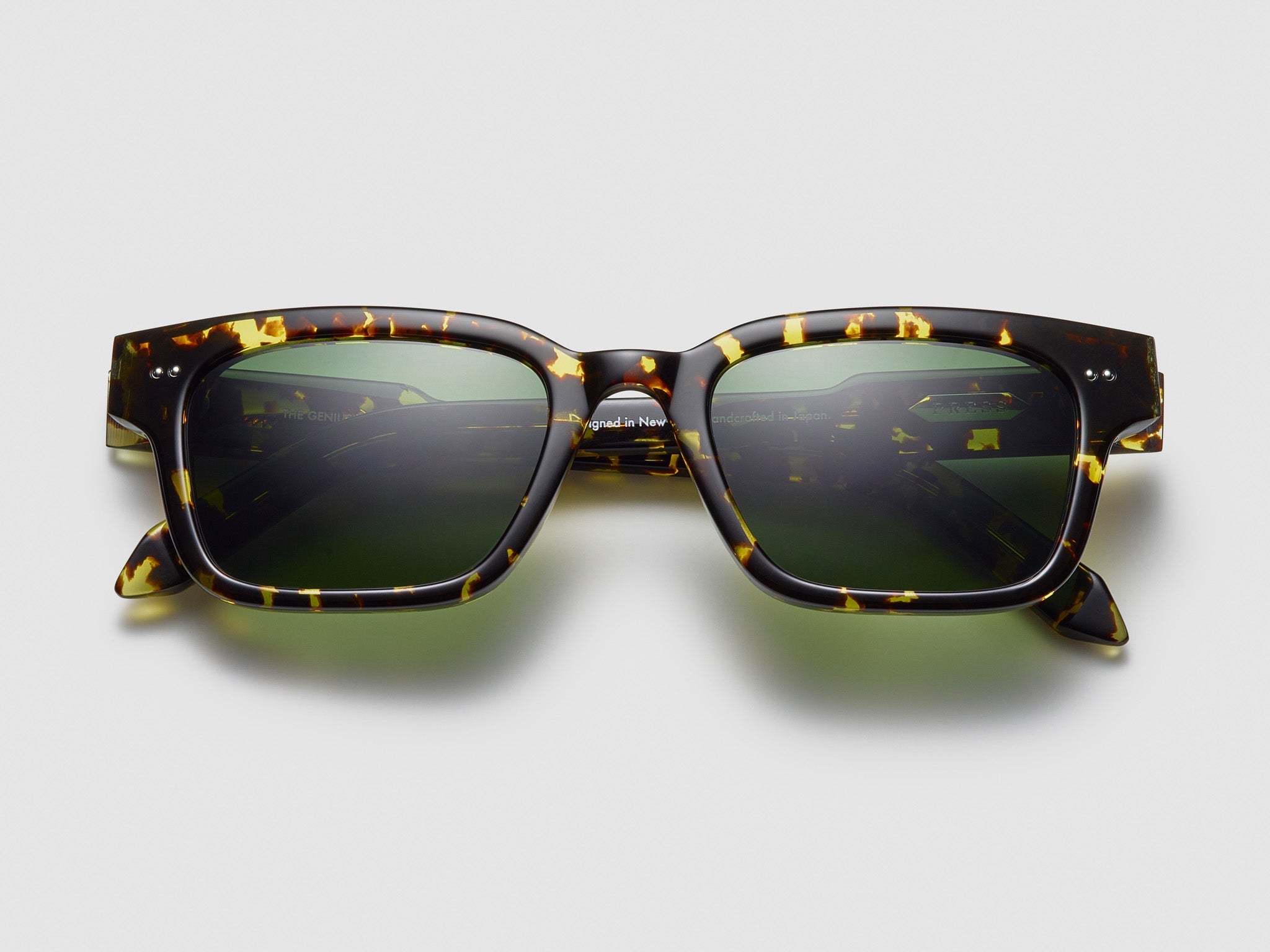 BLACK TORTOISE/SILVER