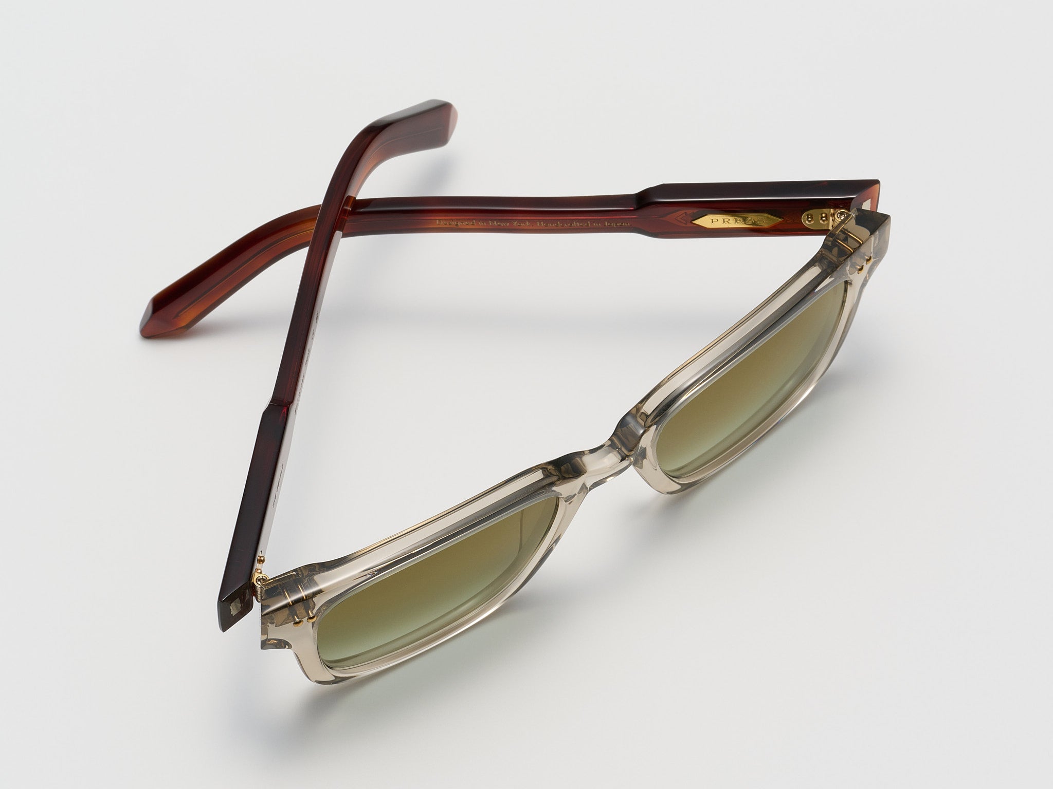 BLACK TORTOISE/SILVER