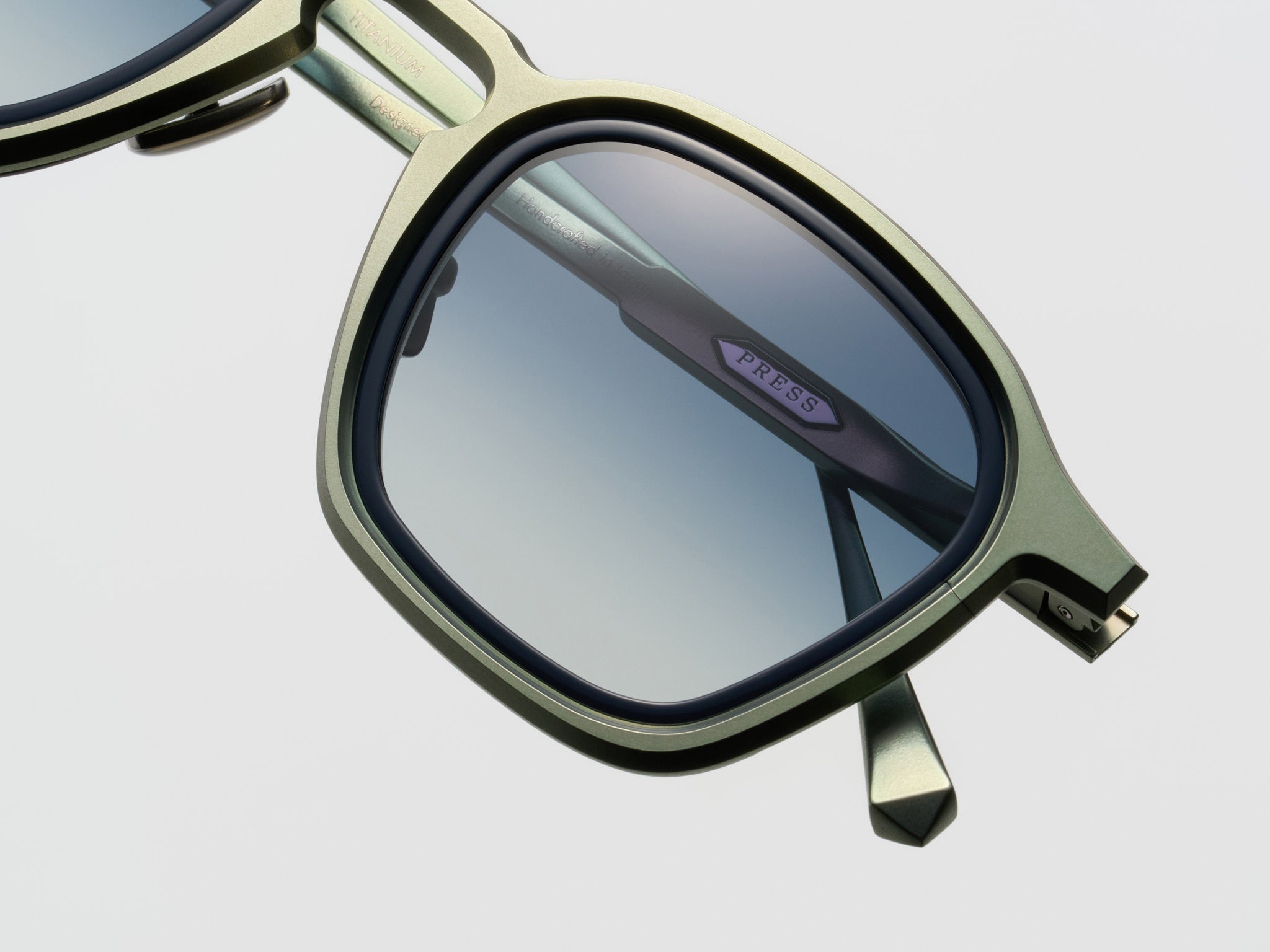 Press Chet Cascade Navy