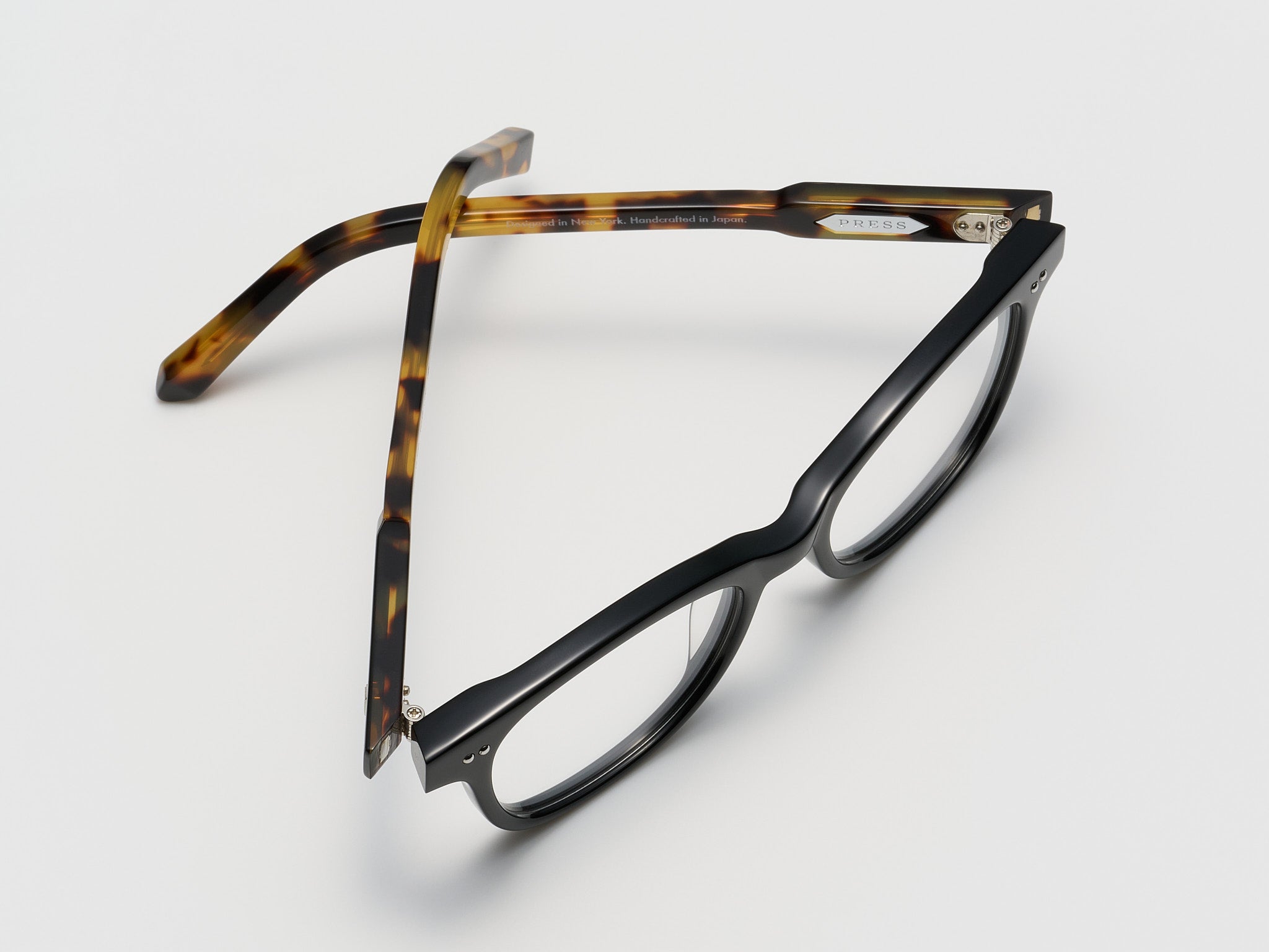 Press The Bribe Optical Black Tortoise / Silver