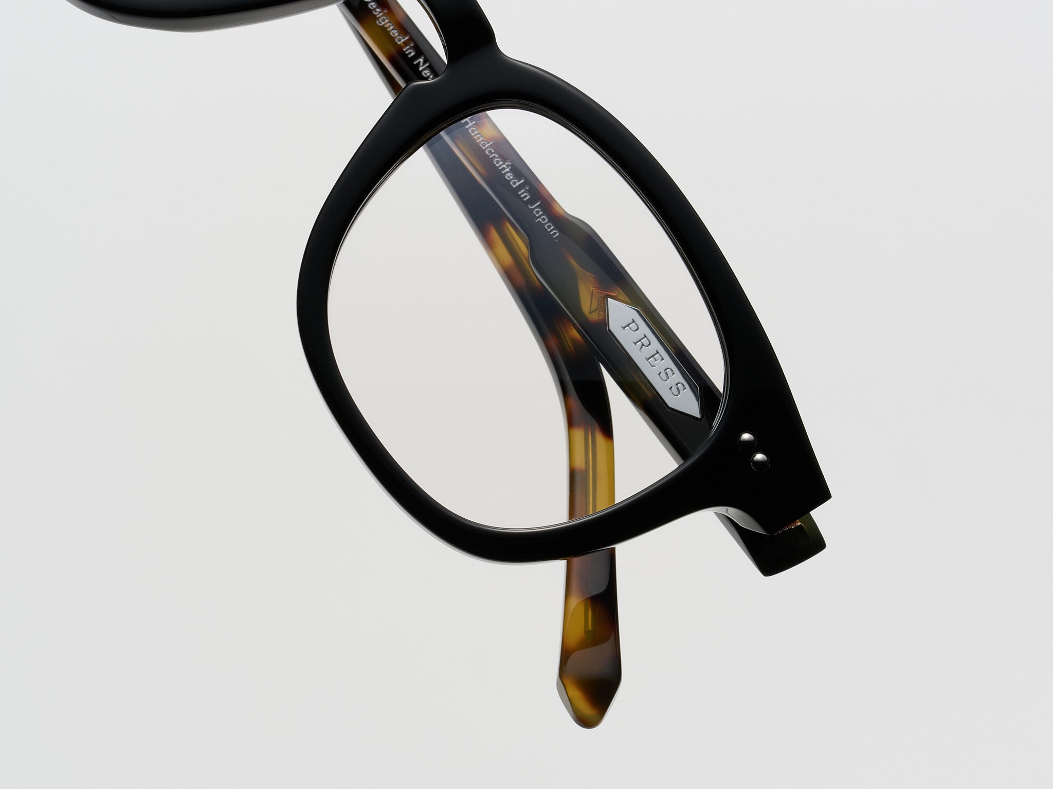 Press The Rebel Optical Black Tortoise / Silver