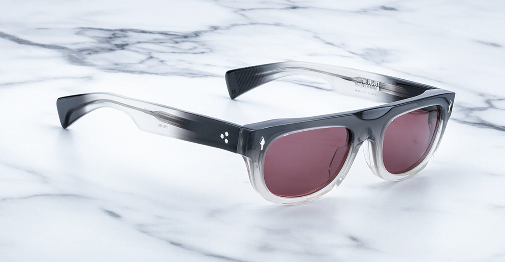 Jacques Marie Mage White Light in 3R Black Fade Red - Side View