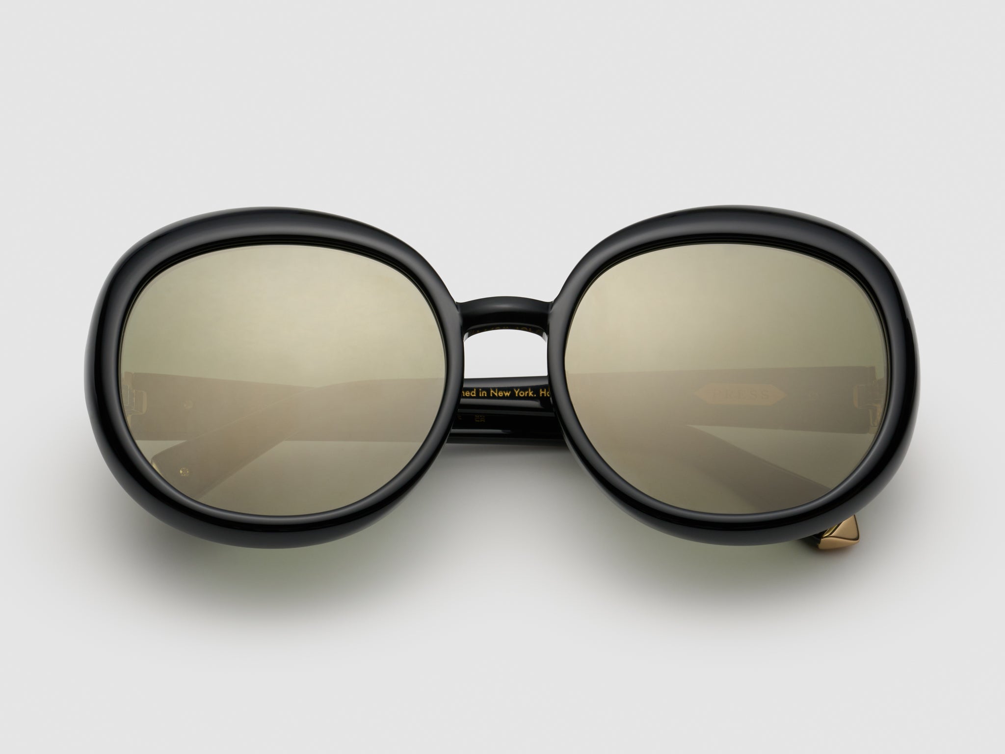Press Dancing Queen Sunglasses in JET/GREY GRADIENT