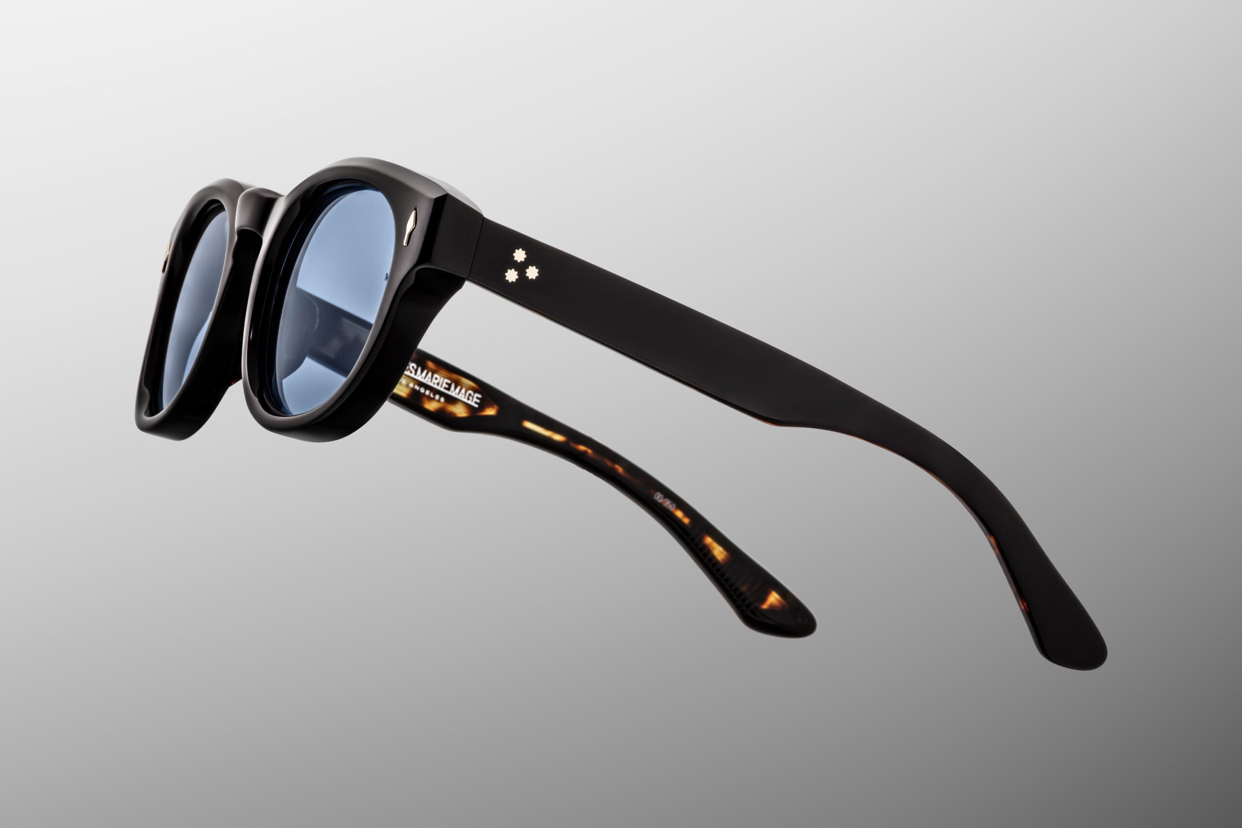 Jacques Marie Mage John & Yoko Dr. Dream in 01 Noir Cerulean - Side View