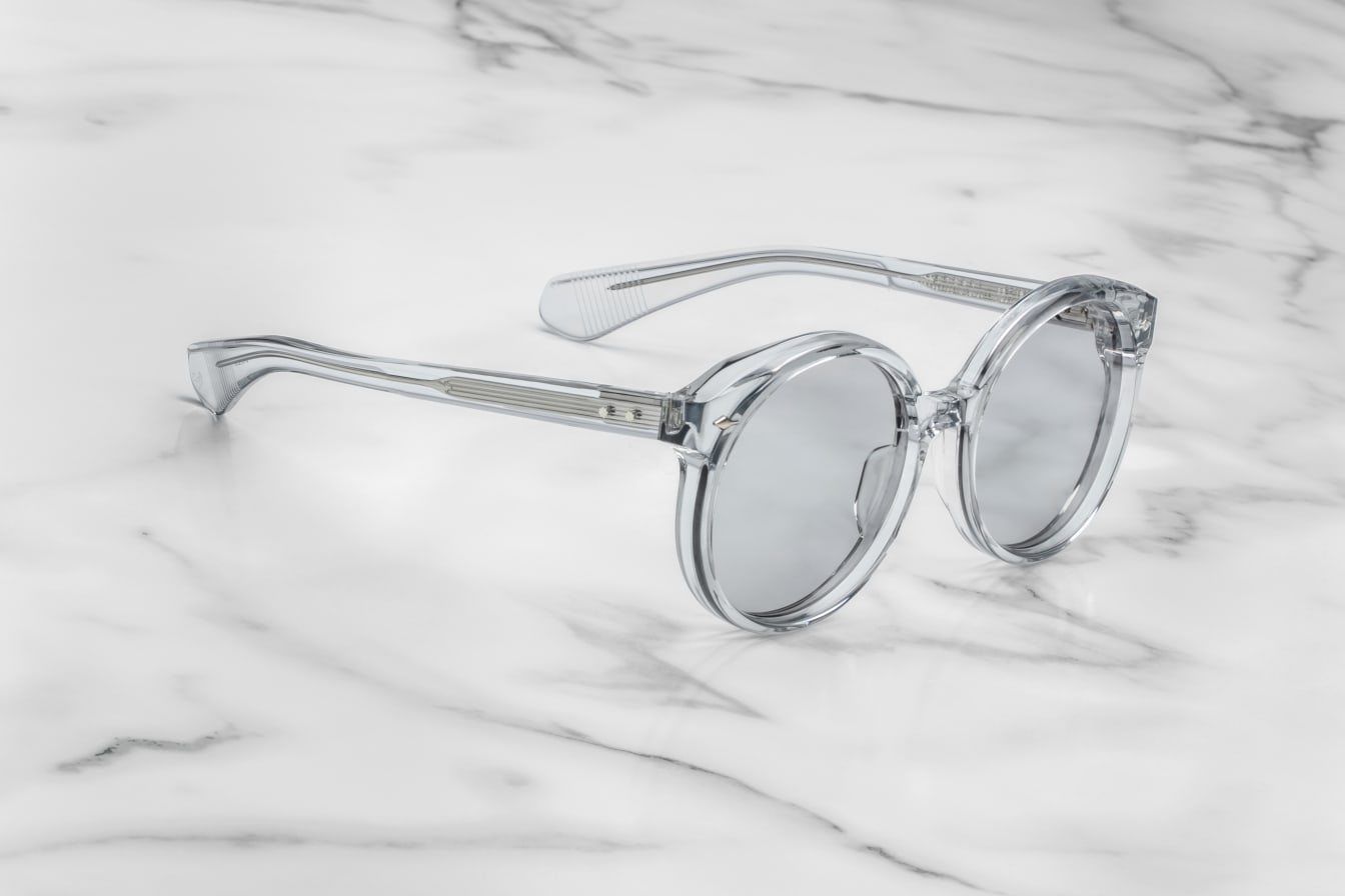 Jacques Marie Mage Factory in 15Z Sulfur Dove - Side View