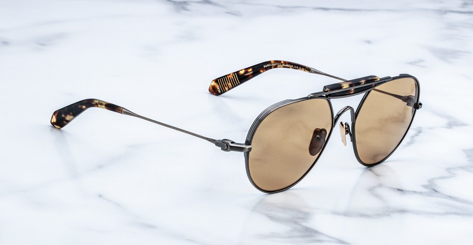 Jacques Marie Mage Bastogne in 3U Gold Antique/havana - Side View