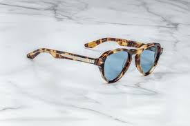 Jacques Marie Mage Hatfield in 8B Havana 8 Azure - Side View