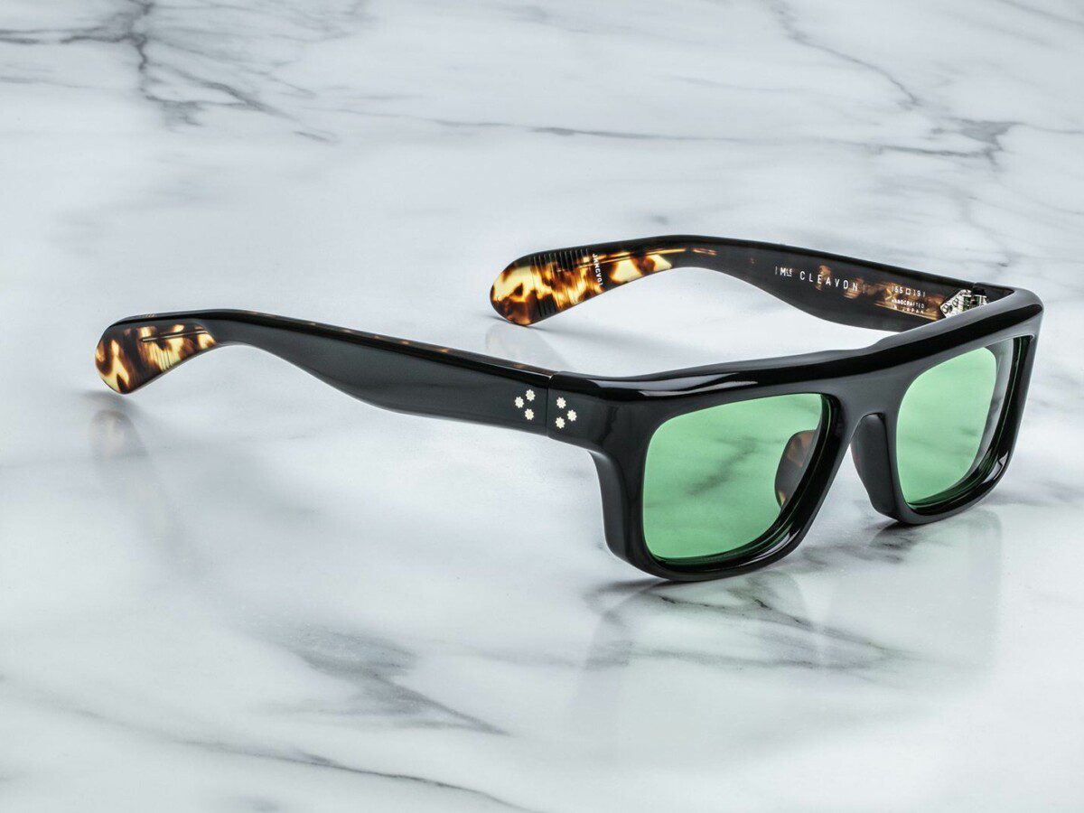 Jacques Marie Mage Cleavon in 01 Noir Fresh Green - Side View