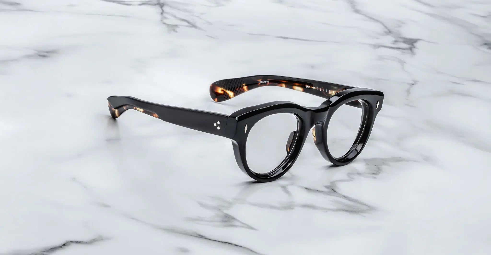Jacques Marie Mage Molitor in 01 Noir Superlight Grey - Side View