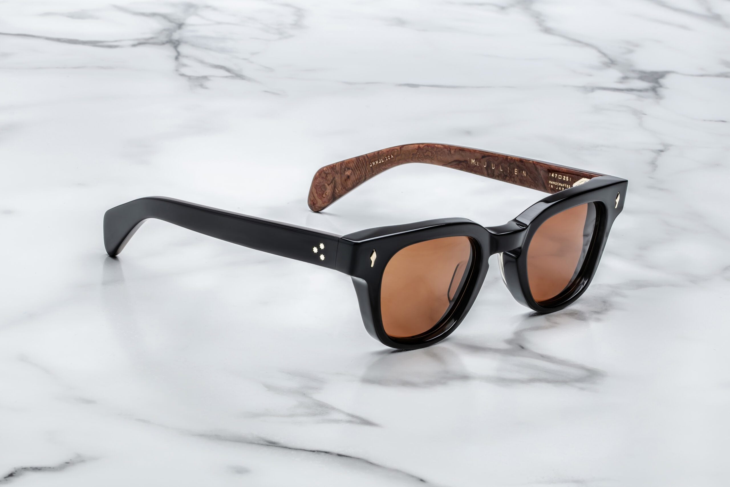 Jacques Marie Mage Julien in 10A Noir X Orange - Side View