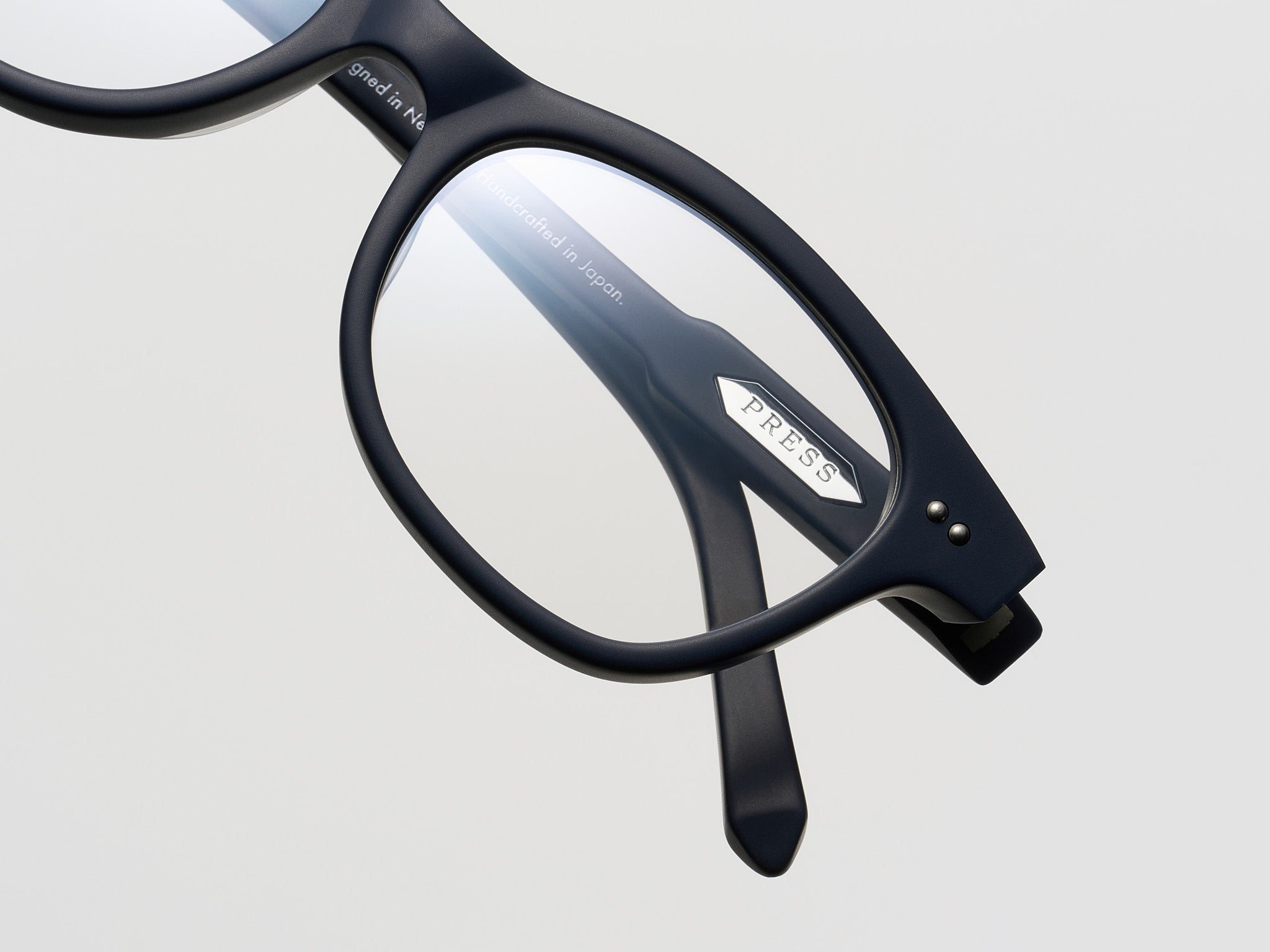 Press The Bribe Optical Matte Navy / Silver