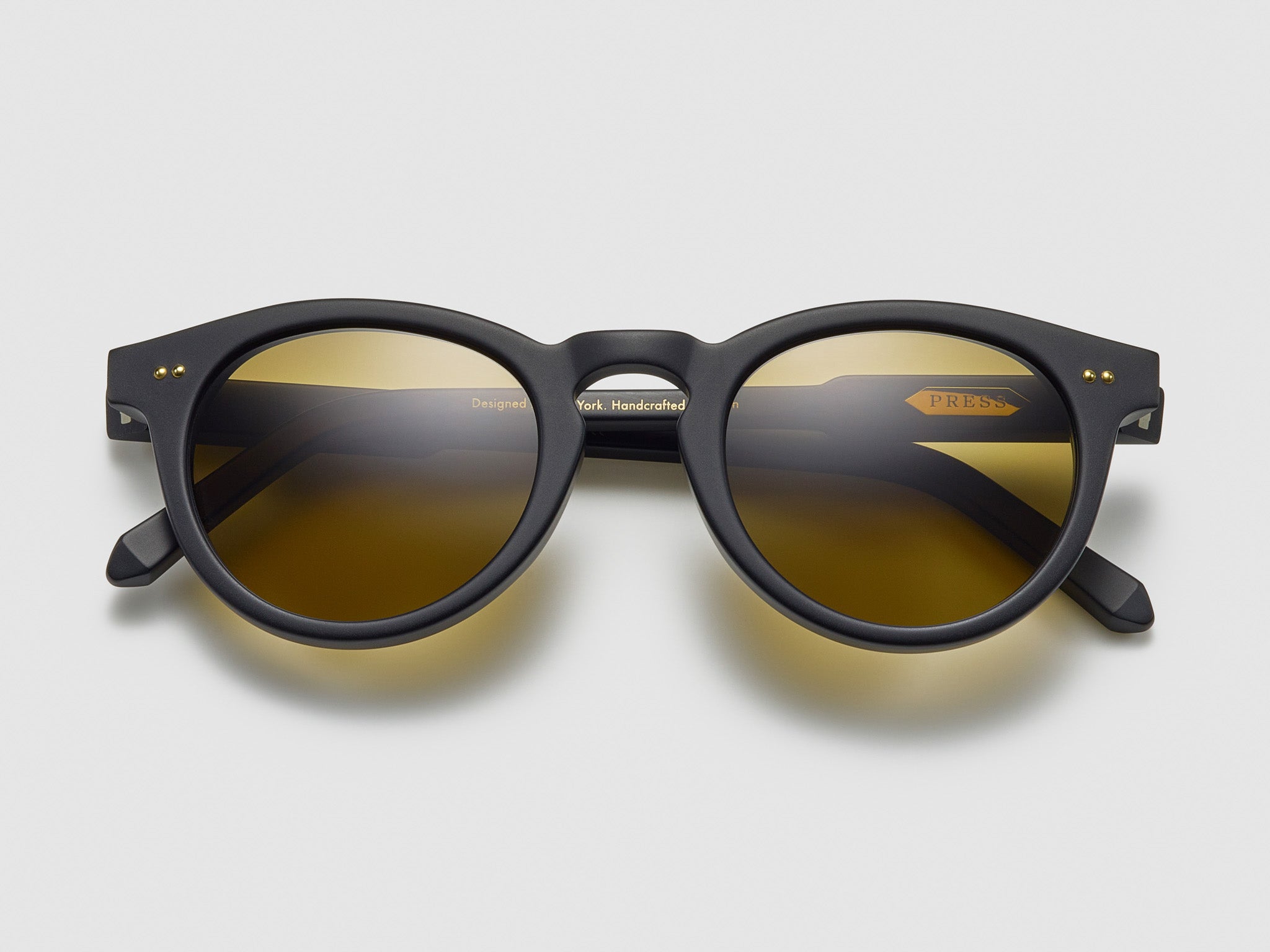 Press The Chairman Matte Black / Gold
