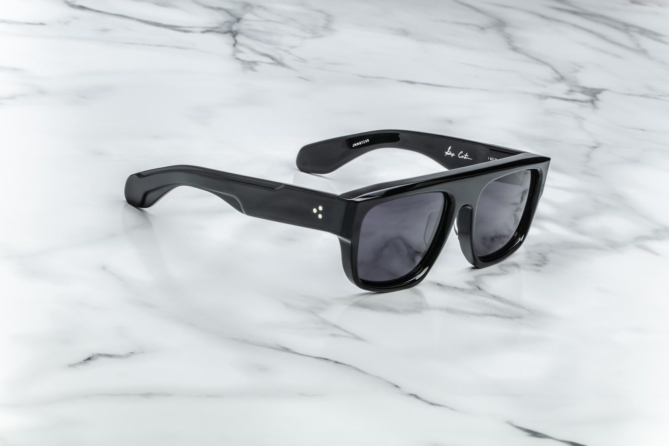 Jacques Marie Mage Ritz in 88 Noir Jet - Side View