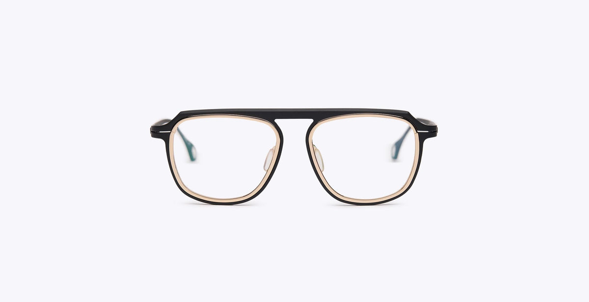 Blake Kuwahara Soriano Sunglasses in Black