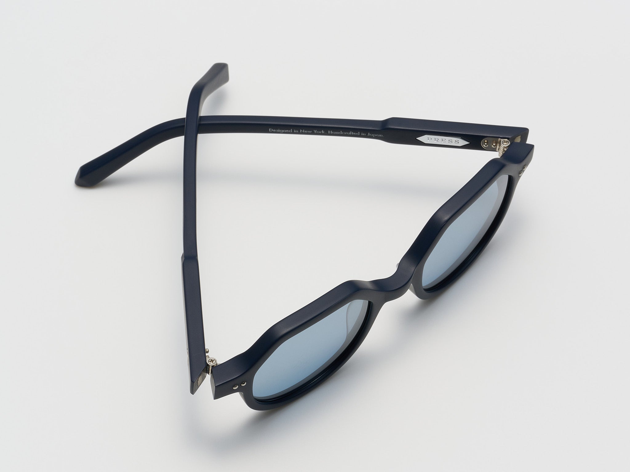 TOKYO TORTOISE/SILVER
